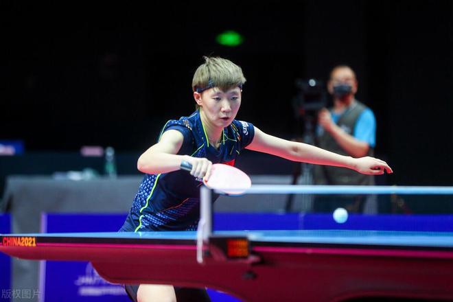 阵容调整的 阵容调整的