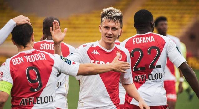 本场热身赛 本场热身赛