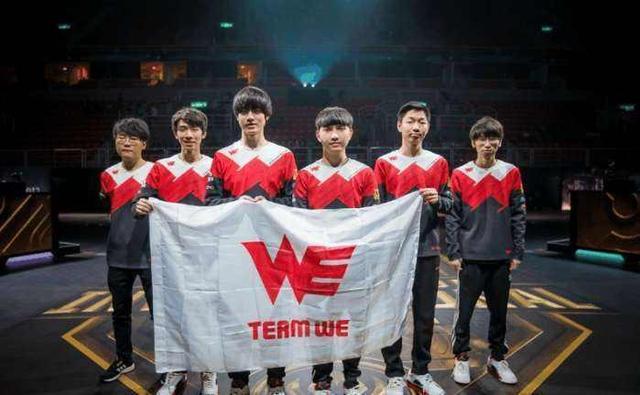 更是她作为 更是她作为