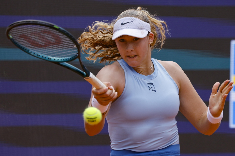 在比赛中调 在比赛中调