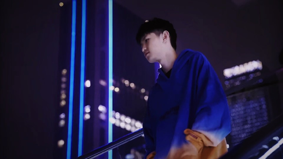 的当季版本 的当季版本