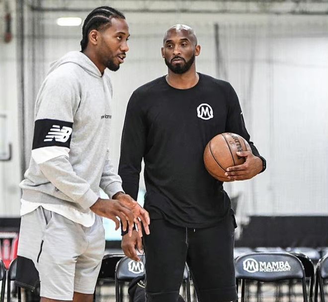 模型假设失 模型假设失